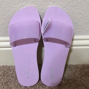 Adorable Sandals!💜